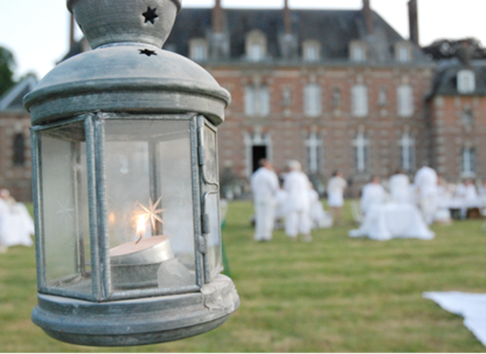 Di^ner en blanc